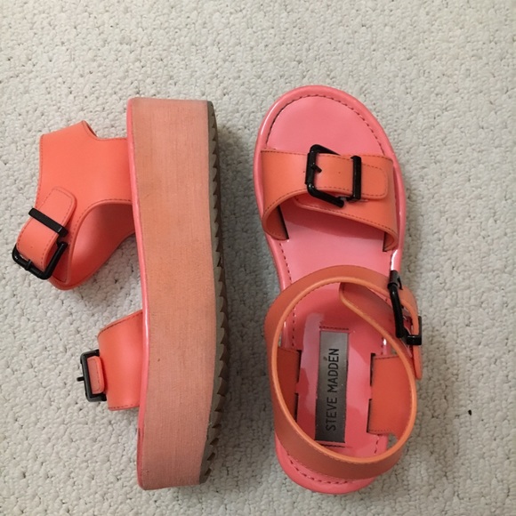Steve Madden Shoes - STEVE MADDEN Coral Platform Shoes